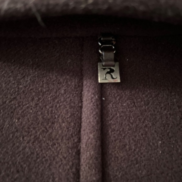 Coat - Picture 3 of 8